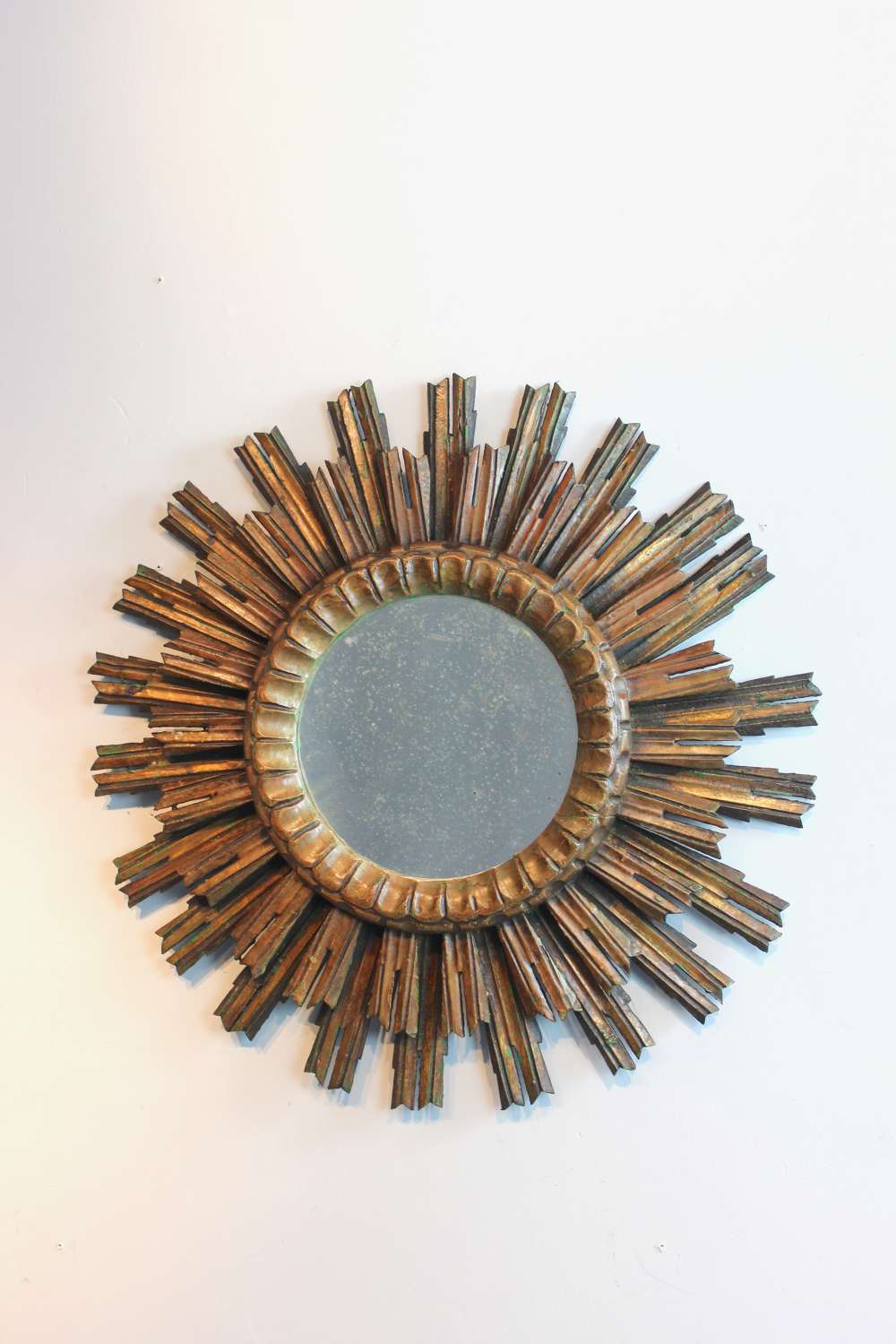 Fine French circular giltwood mirror