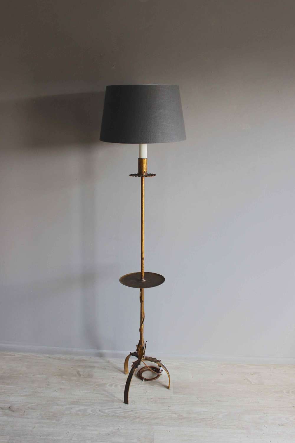 Spanish giltmetal floor lamp with table