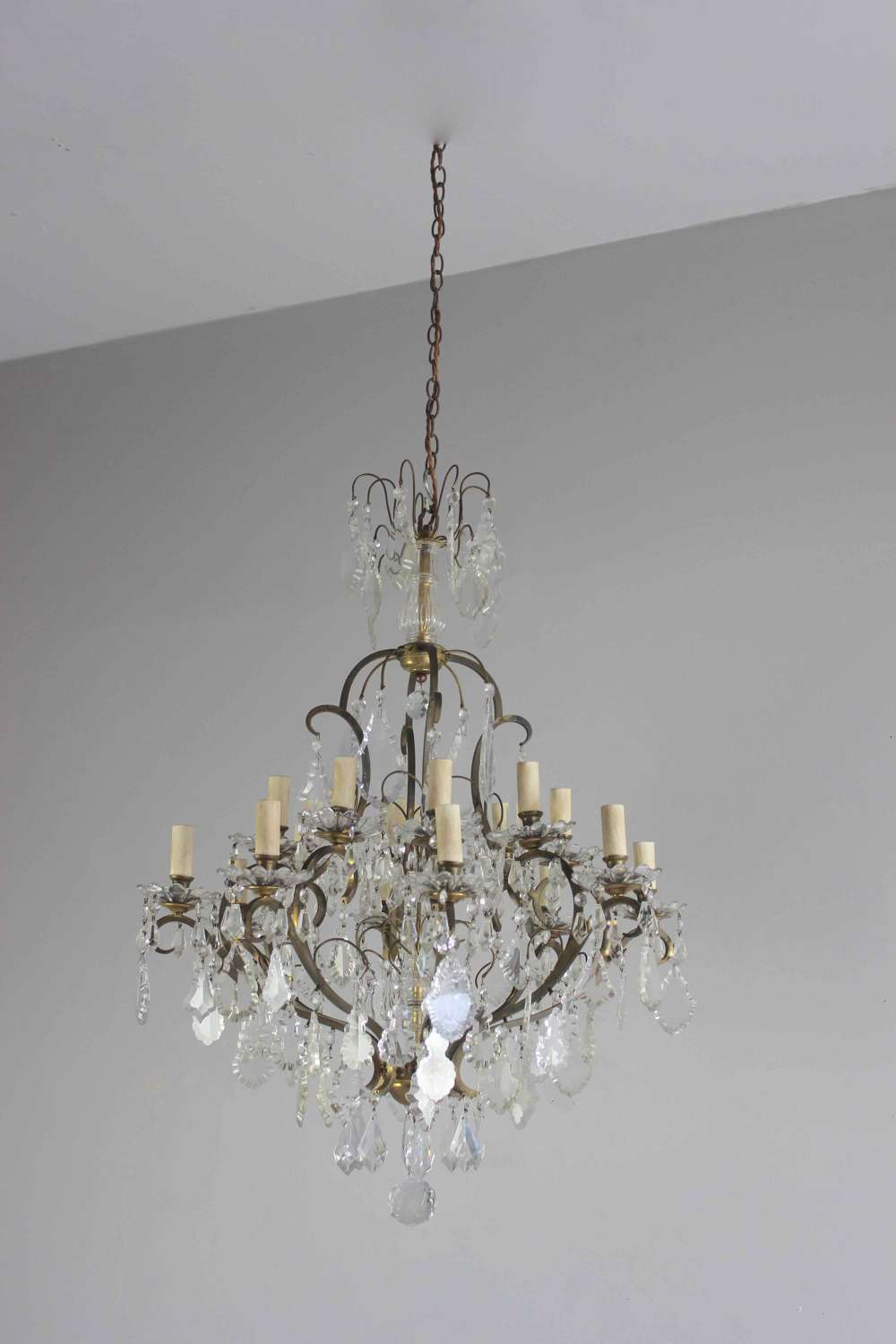 Pretty French early 20th C chandelier