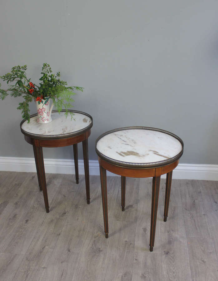 Pair of immaculate marble topped galeried lamp/side tables