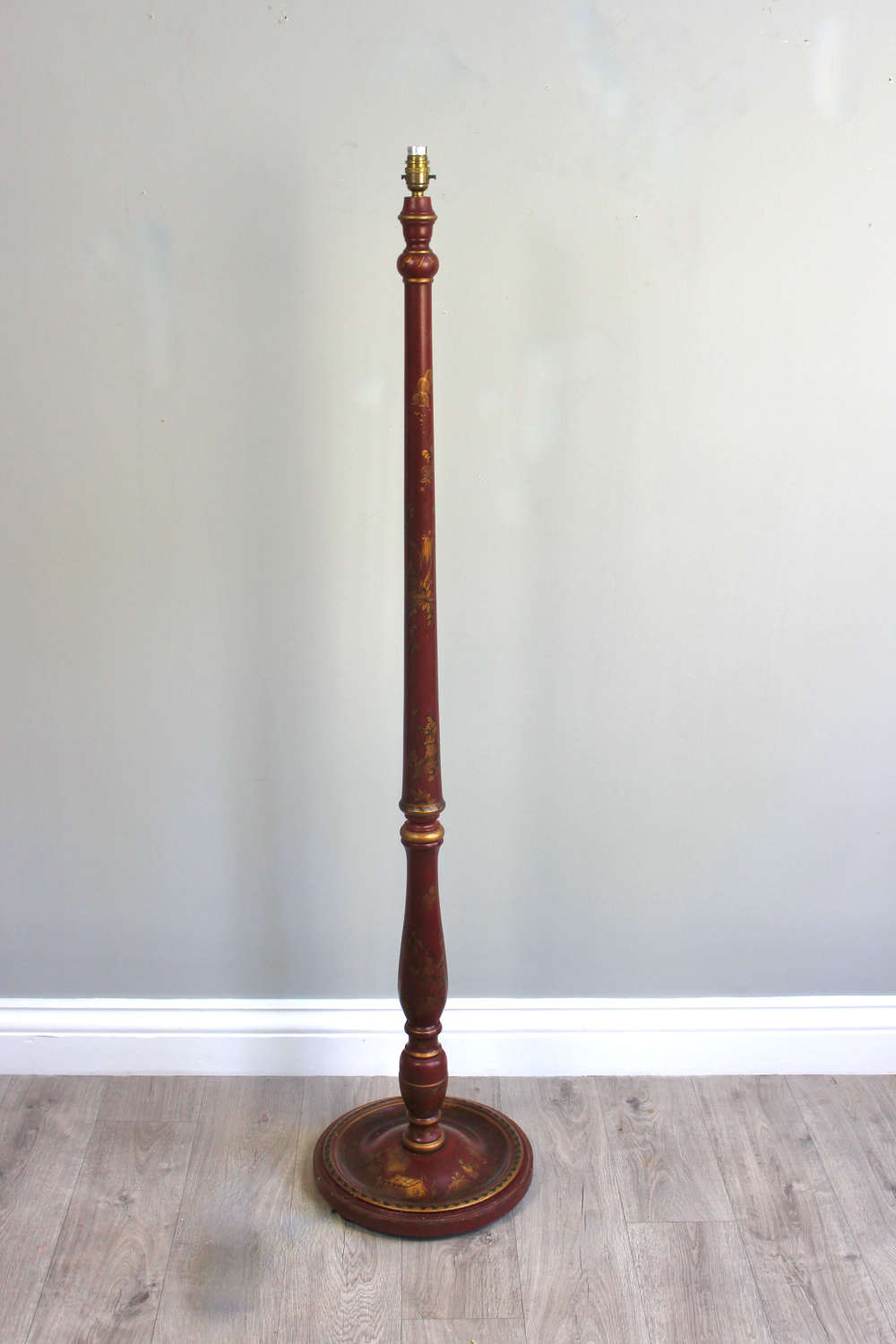 Fabulous red chinoiserie country house floor lamp